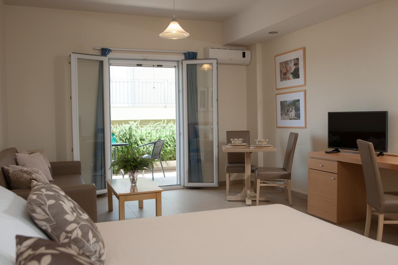 Hotel Estia Finikounta Ngoại thất bức ảnh